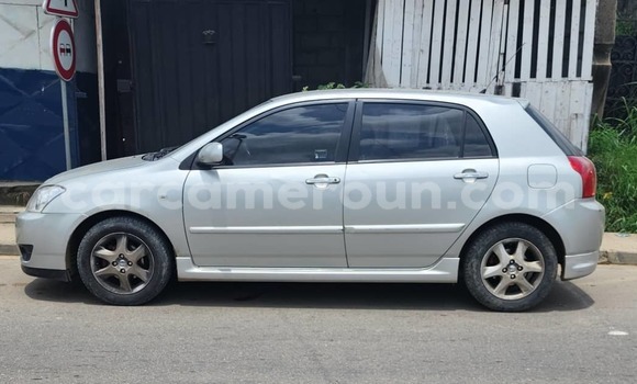 Acheter Occasion Voiture Toyota Corolla Bleu à Douala, Littoral Cameroon Acheter Occasion Voiture Toyota Corolla Bleu à Douala, Littoral Cameroon