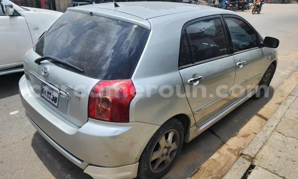 Acheter Occasion Voiture Toyota Corolla Bleu à Douala, Littoral Cameroon Acheter Occasion Voiture Toyota Corolla Bleu à Douala, Littoral Cameroon