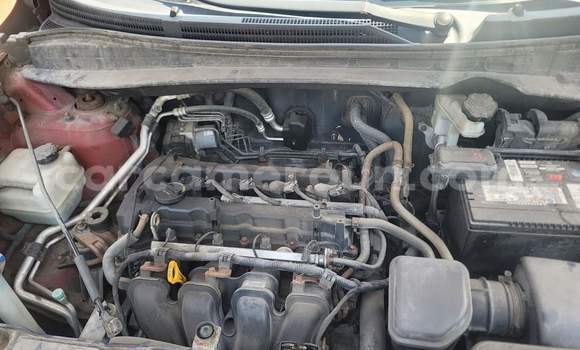 Sayi Na hannu Hyundai Tucson Red Mota in Yaounde a Babban Kamaru Sayi Na hannu Hyundai Tucson Red Mota in Yaounde a Babban Kamaru