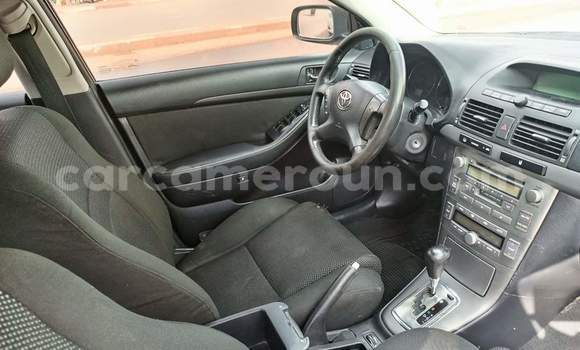 Acheter Occasion Voiture Toyota Avensis Bleu à Yaoundé, Central Cameroon Acheter Occasion Voiture Toyota Avensis Bleu à Yaoundé, Central Cameroon
