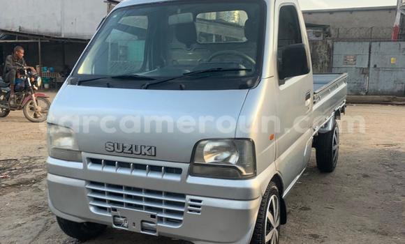 Sayi Na hannu Suzuki Carry Azurfa Babbar mota in Douala a Ƙasar Kamaru Sayi Na hannu Suzuki Carry Azurfa Babbar mota in Douala a Ƙasar Kamaru