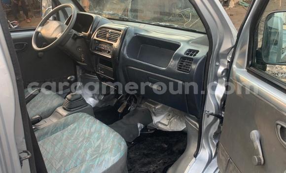 Sayi Na hannu Suzuki Carry Azurfa Babbar mota in Douala a Ƙasar Kamaru Sayi Na hannu Suzuki Carry Azurfa Babbar mota in Douala a Ƙasar Kamaru