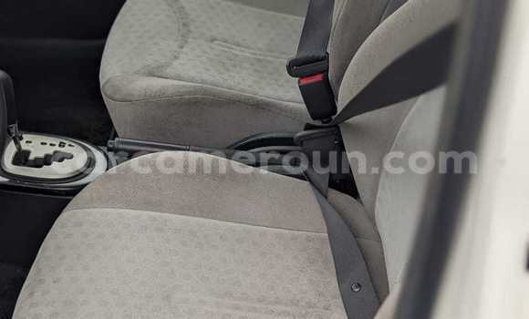 Acheter Import Voiture Toyota IST Blanc à Douala, Littoral Cameroon Acheter Import Voiture Toyota IST Blanc à Douala, Littoral Cameroon