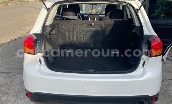 Sayi Imported Mitsubishi RVR White Mota in Douala a Ƙasar Kamaru Sayi Imported Mitsubishi RVR White Mota in Douala a Ƙasar Kamaru