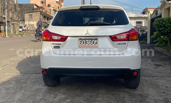 Sayi Imported Mitsubishi RVR White Mota in Douala a Ƙasar Kamaru Sayi Imported Mitsubishi RVR White Mota in Douala a Ƙasar Kamaru