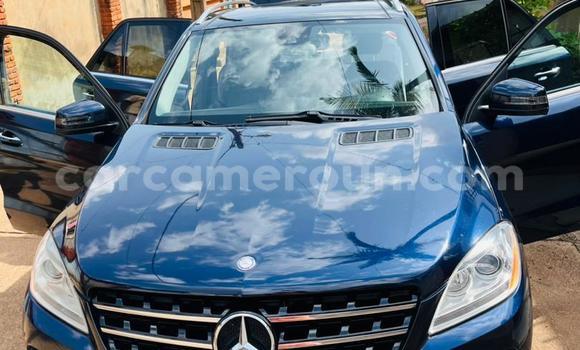 Acheter Occasion Voiture Mercedes‒Benz ML–Class Bleu à Yaoundé, Central Cameroon Acheter Occasion Voiture Mercedes‒Benz ML–Class Bleu à Yaoundé, Central Cameroon