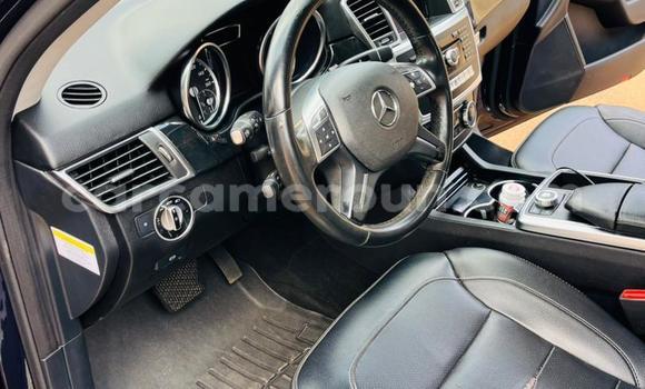 Acheter Occasion Voiture Mercedes‒Benz ML–Class Bleu à Yaoundé, Central Cameroon Acheter Occasion Voiture Mercedes‒Benz ML–Class Bleu à Yaoundé, Central Cameroon