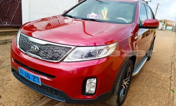 Acheter Occasion Voiture Kia Sorento Rouge à Yaoundé, Central Cameroon
