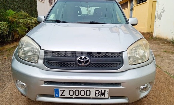 Buy Used Toyota RAV4 Silver Car in Yaounde in Central Cameroon Buy Used Toyota RAV4 Silver Car in Yaounde in Central Cameroon