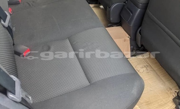 Sayi Na hannu Toyota Corolla Sauran Mota in Yaounde a Babban Kamaru Sayi Na hannu Toyota Corolla Sauran Mota in Yaounde a Babban Kamaru