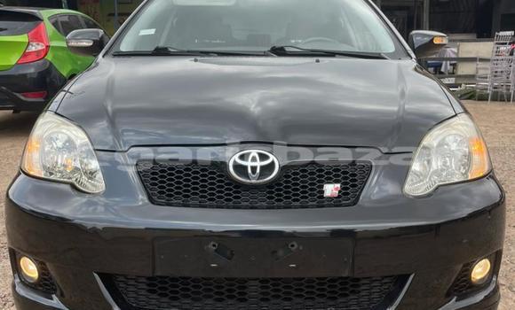 Sayi Na hannu Toyota Corolla Black Mota in Yaounde a Babban Kamaru Sayi Na hannu Toyota Corolla Black Mota in Yaounde a Babban Kamaru