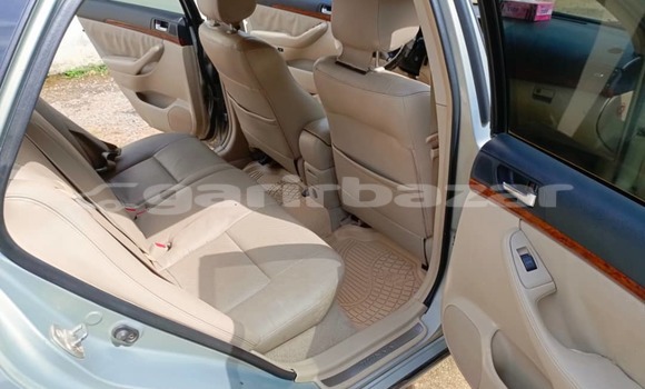 Sayi Na hannu Toyota Avensis M Mota in Yaounde a Babban Kamaru Sayi Na hannu Toyota Avensis M Mota in Yaounde a Babban Kamaru