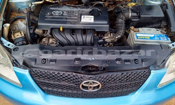 Sayi Na hannu Toyota Corolla Blue Mota in Yaounde a Babban Kamaru Sayi Na hannu Toyota Corolla Blue Mota in Yaounde a Babban Kamaru