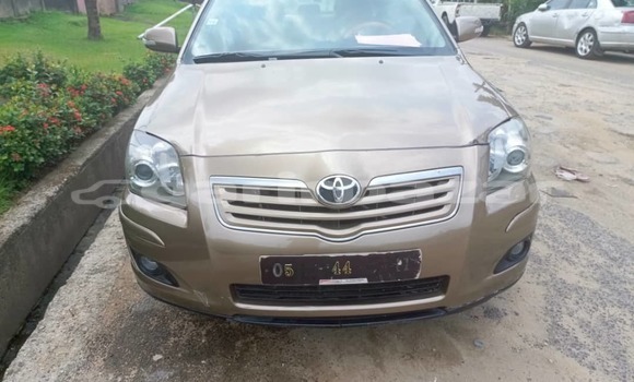 Sayi Na hannu Toyota Avensis Sauran Mota in Douala a Ƙasar Kamaru
