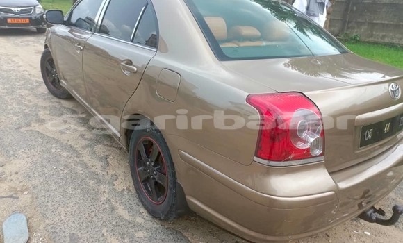 Sayi Na hannu Toyota Avensis Sauran Mota in Douala a Ƙasar Kamaru Sayi Na hannu Toyota Avensis Sauran Mota in Douala a Ƙasar Kamaru