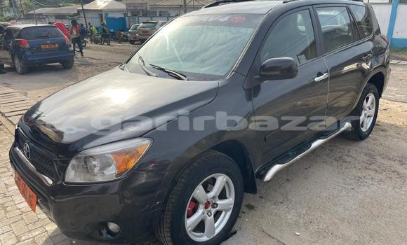 Buy Used Toyota RAV4 Black Car in Douala in Littoral Cameroon