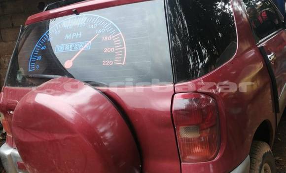 Acheter Occasion Voiture Toyota RAV4 Rouge à Douala, Littoral Cameroon Acheter Occasion Voiture Toyota RAV4 Rouge à Douala, Littoral Cameroon