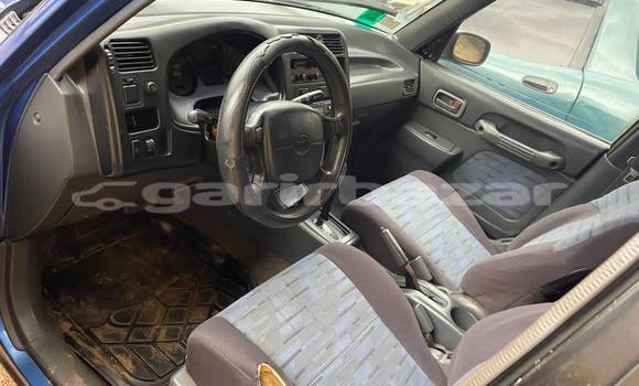 Acheter Occasion Voiture Toyota RAV4 Bleu à Douala, Littoral Cameroon Acheter Occasion Voiture Toyota RAV4 Bleu à Douala, Littoral Cameroon