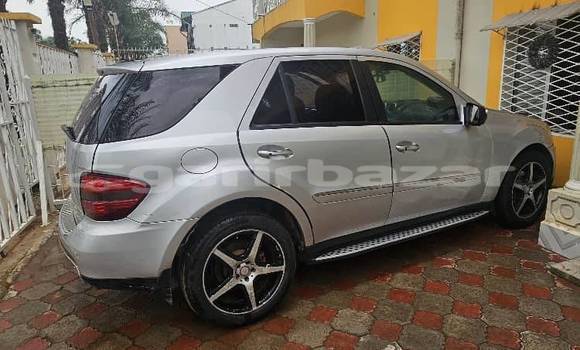 Acheter Occasion Voiture Mercedes‒Benz ML–Class Autre à Douala, Littoral Cameroon Acheter Occasion Voiture Mercedes‒Benz ML–Class Autre à Douala, Littoral Cameroon