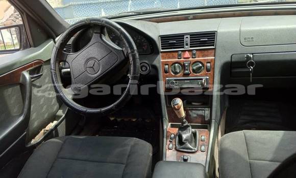 Acheter Occasion Voiture Mercedes‒Benz 190 SL Bleu à Douala, Littoral Cameroon Acheter Occasion Voiture Mercedes‒Benz 190 SL Bleu à Douala, Littoral Cameroon