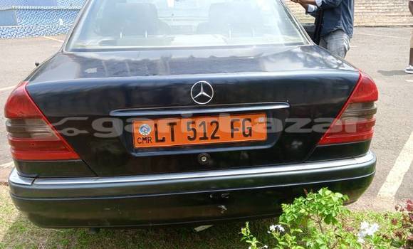 Acheter Occasion Voiture Mercedes‒Benz 190 SL Bleu à Douala, Littoral Cameroon Acheter Occasion Voiture Mercedes‒Benz 190 SL Bleu à Douala, Littoral Cameroon