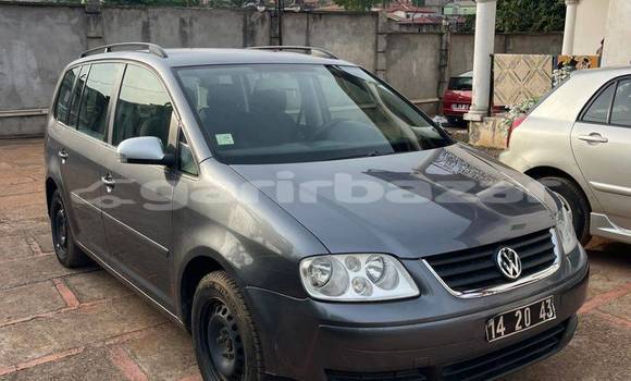 Acheter Occasion Voiture Volkswagen Touran Autre à Douala, Littoral Cameroon Acheter Occasion Voiture Volkswagen Touran Autre à Douala, Littoral Cameroon