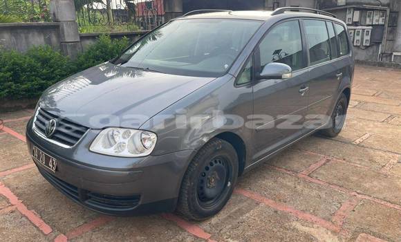Acheter Occasion Voiture Volkswagen Touran Autre à Douala, Littoral Cameroon Acheter Occasion Voiture Volkswagen Touran Autre à Douala, Littoral Cameroon