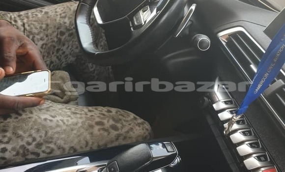 Acheter Occasion Voiture Peugeot 5008 Noir à Yaoundé, Central Cameroon Acheter Occasion Voiture Peugeot 5008 Noir à Yaoundé, Central Cameroon