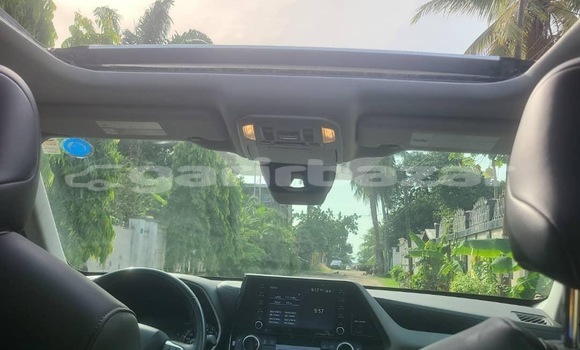 Acheter Neuf Voiture Toyota Highlander Autre à Douala, Littoral Cameroon Acheter Neuf Voiture Toyota Highlander Autre à Douala, Littoral Cameroon