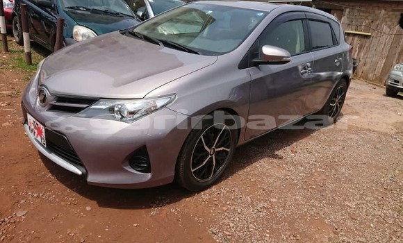 Acheter Occasion Voiture Toyota Auris Beige à Yaoundé, Central Cameroon Acheter Occasion Voiture Toyota Auris Beige à Yaoundé, Central Cameroon