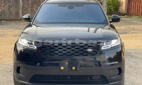 Sayi Na hannu Land Rover Range Rover Velar Black Mota in Douala a Ƙasar Kamaru