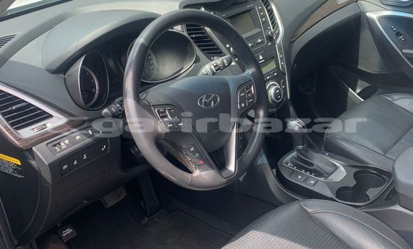 Buy Used Hyundai Santa Fe White Car in Douala in Littoral Cameroon Buy Used Hyundai Santa Fe White Car in Douala in Littoral Cameroon