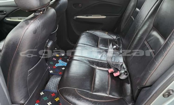 Buy Used Toyota Yaris Silver Car in Douala in Littoral Cameroon Buy Used Toyota Yaris Silver Car in Douala in Littoral Cameroon