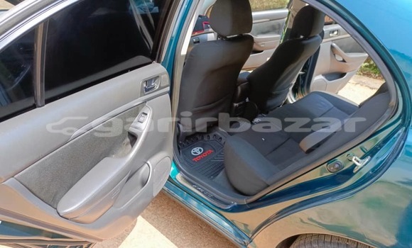 Buy Used Toyota Avensis Green Car in Yaounde in Central Cameroon