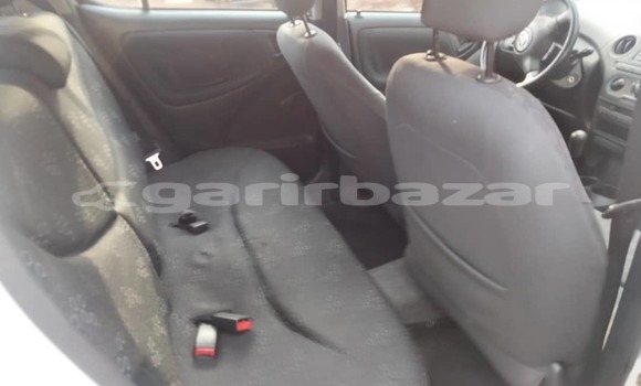 Acheter Occasion Voiture Toyota Yaris Blanc à Yaoundé, Central Cameroon Acheter Occasion Voiture Toyota Yaris Blanc à Yaoundé, Central Cameroon