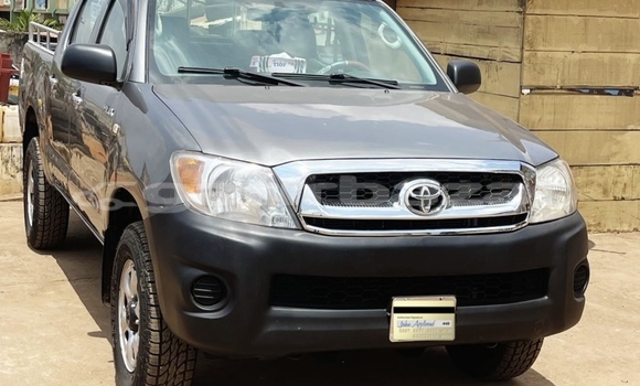 Buy Used Toyota Hiluxe VIGO Other Car in Yaounde in Central Cameroon Buy Used Toyota Hiluxe VIGO Other Car in Yaounde in Central Cameroon