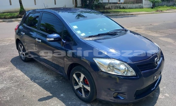Acheter Occasion Voiture Toyota Auris Bleu à Douala, Littoral Cameroon Acheter Occasion Voiture Toyota Auris Bleu à Douala, Littoral Cameroon