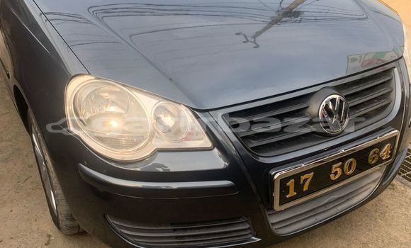 Sayi Na hannu Volkswagen Polo Sauran Mota in Douala a Ƙasar Kamaru