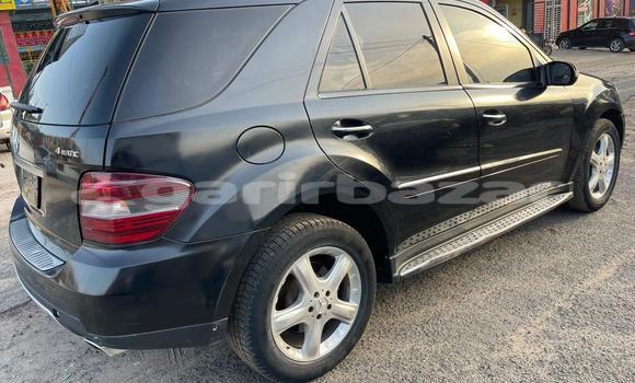 Buy Used Mercedes‒Benz ML–Class Black Car in Douala in Littoral Cameroon Buy Used Mercedes‒Benz ML–Class Black Car in Douala in Littoral Cameroon