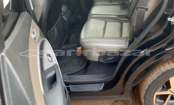 Acheter Occasion Voiture Hyundai Santa Fe Noir à Yaoundé, Central Cameroon Acheter Occasion Voiture Hyundai Santa Fe Noir à Yaoundé, Central Cameroon