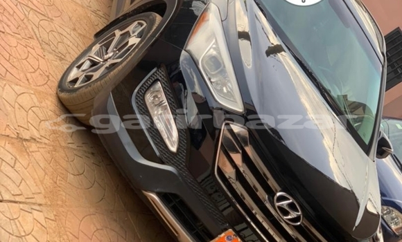 Acheter Occasion Voiture Hyundai Santa Fe Noir à Yaoundé, Central Cameroon Acheter Occasion Voiture Hyundai Santa Fe Noir à Yaoundé, Central Cameroon