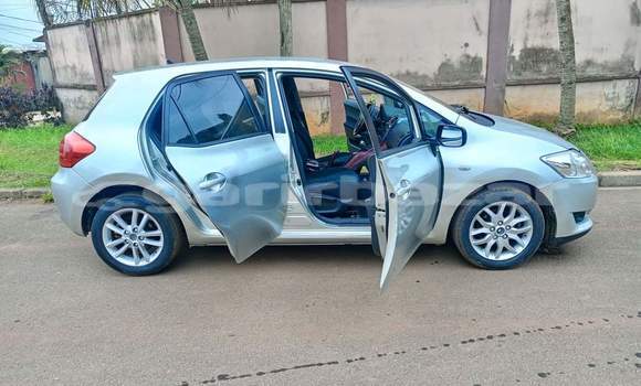 Buy Used Toyota Auris Brown Car in Yaounde in Central Cameroon Buy Used Toyota Auris Brown Car in Yaounde in Central Cameroon