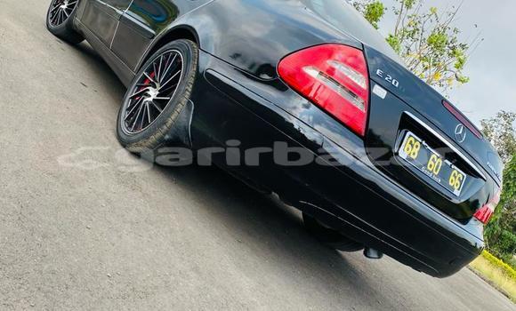 Acheter Occasion Voiture Mercedes‒Benz E–Class Noir à Douala, Littoral Cameroon Acheter Occasion Voiture Mercedes‒Benz E–Class Noir à Douala, Littoral Cameroon