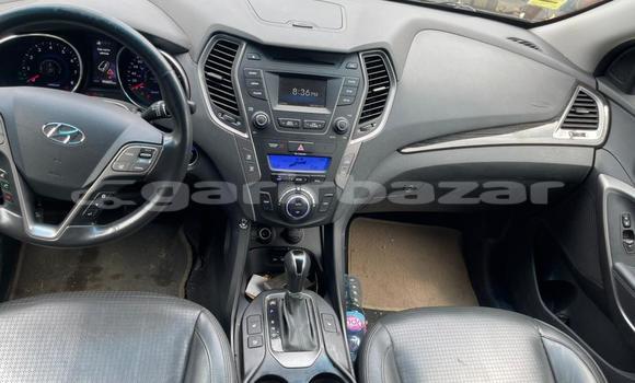 Sayi Imported Hyundai Santa Fe Black Mota in Douala a Ƙasar Kamaru Sayi Imported Hyundai Santa Fe Black Mota in Douala a Ƙasar Kamaru