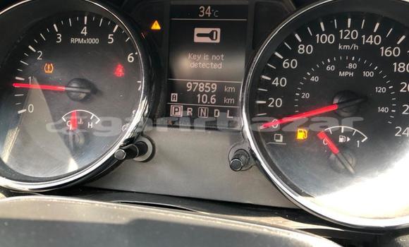 Sayi Imported Nissan Rogue Black Mota in Douala a Ƙasar Kamaru Sayi Imported Nissan Rogue Black Mota in Douala a Ƙasar Kamaru