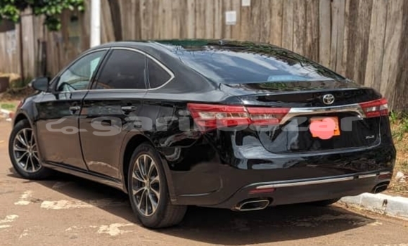 Buy Used Toyota Avalon Black Car in Yaounde in Central Cameroon Buy Used Toyota Avalon Black Car in Yaounde in Central Cameroon