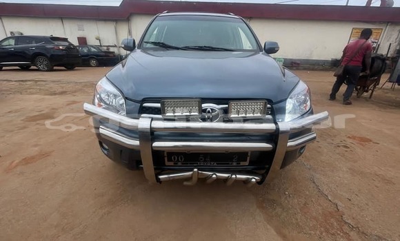 Acheter Occasion Voiture Toyota RAV4 Noir à Douala, Littoral Cameroon