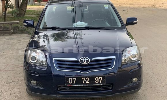 Buy Used Toyota Avensis Blue Car in Douala in Littoral Cameroon