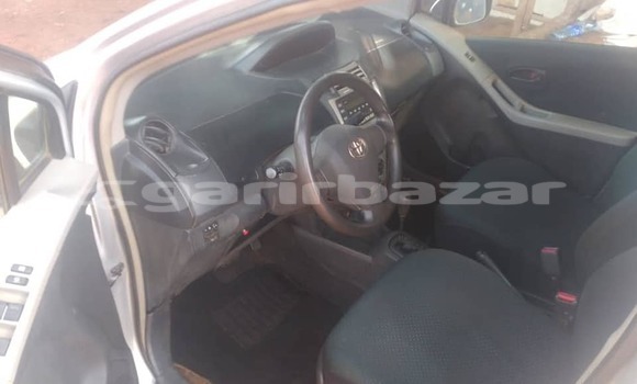 Acheter Occasion Voiture Toyota Yaris Autre à Yaoundé, Central Cameroon Acheter Occasion Voiture Toyota Yaris Autre à Yaoundé, Central Cameroon