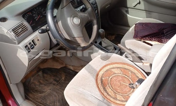 Acheter Occasion Voiture Toyota Corolla Rouge à Yaoundé, Central Cameroon Acheter Occasion Voiture Toyota Corolla Rouge à Yaoundé, Central Cameroon